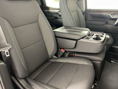 New 2026 GMC Sierra 1500 SLE image 27