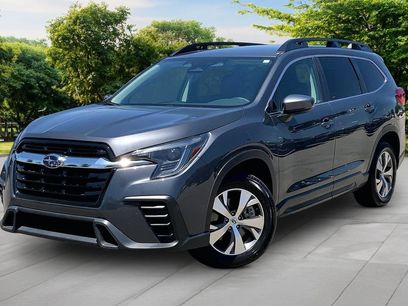 Used 2024 Subaru Ascent Premium w/ Convenience Package