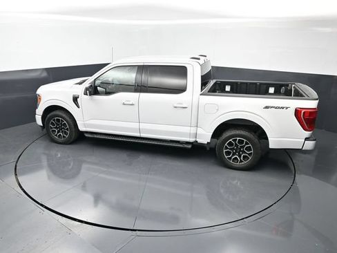 Used 2021 Ford F150 XLT w/ Equipment Group 302A High RWD image 16
