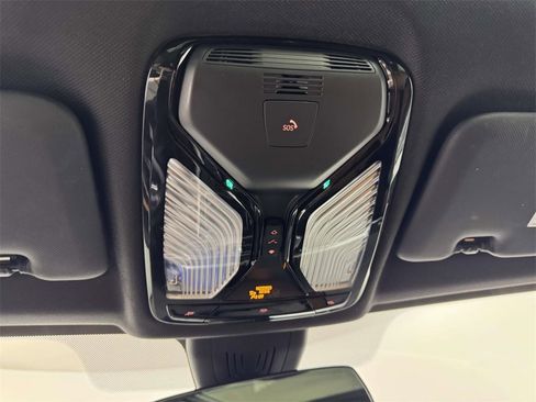 Used 2023 BMW X5 xDrive40i image 25