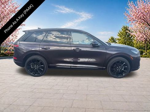 Used 2023 Lincoln Corsair AWD w/ Equipment Group 101A image 9