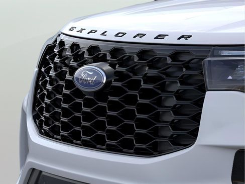 New 2026 Ford Explorer ST-Line image 18