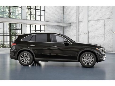 New 2025 Mercedes-Benz GLC 300 4MATIC image 15