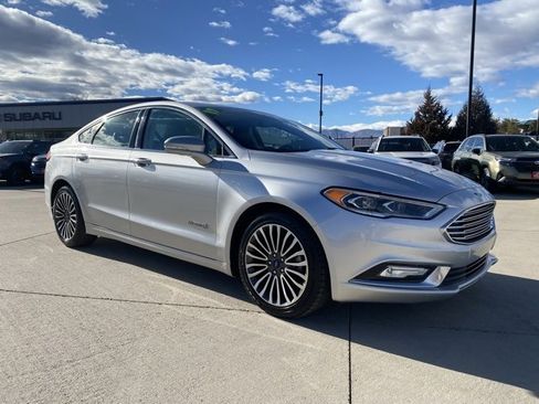 Used 2017 Ford Fusion Titanium image 7