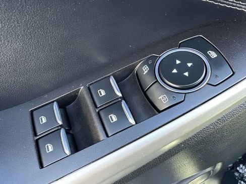 Used 2021 Ford Explorer XLT w/ Class III Trailer Tow Package image 24