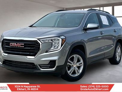 Used 2023 GMC Terrain SLE w/ Driver Convenience Package