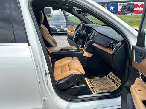 Used 2018 Volvo XC90 T6 Inscription w/ Convenience Package image 15