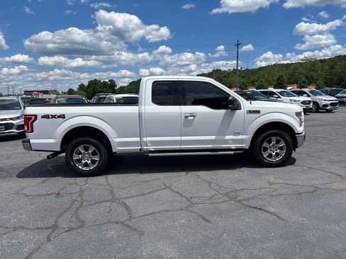 Used 2016 Ford F150 XLT w/ Equipment Group 302A Luxury AWD/4WD image 8