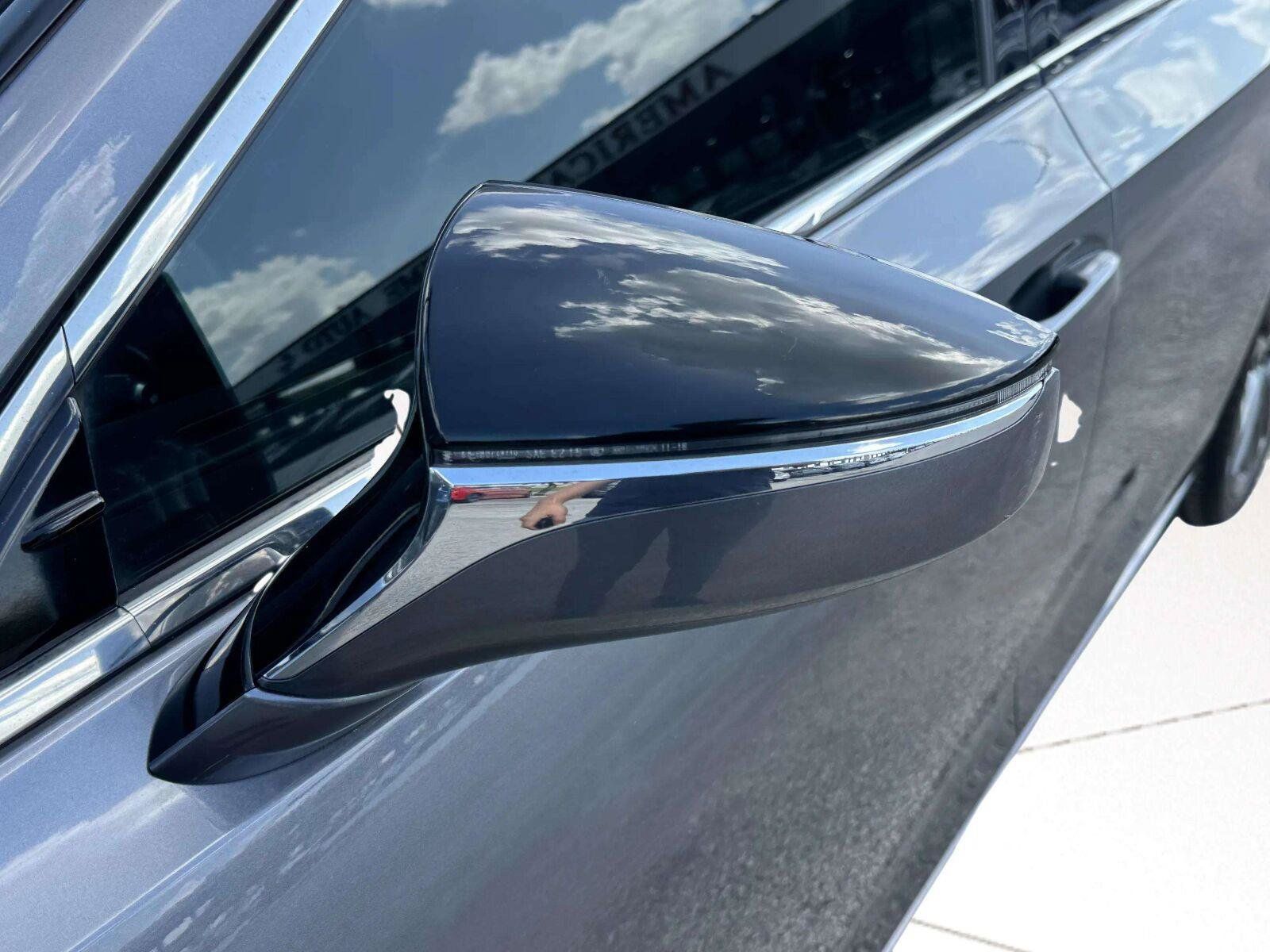 Used 2020 Lexus ES 350 F Sport w/ Accessory Package 2 FWD image 13