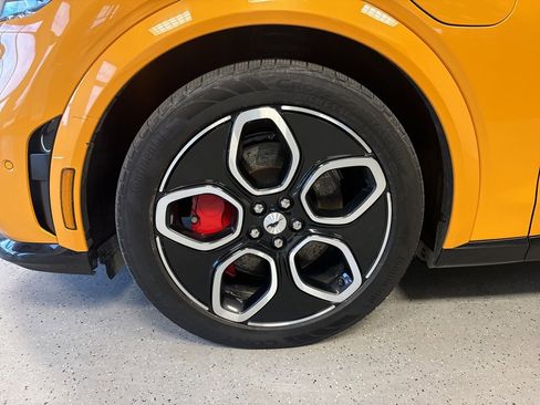 Used 2021 Ford Mustang Mach-E GT image 47