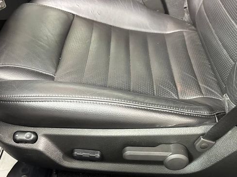 Used 2006 Ford Mustang GT Premium RWD image 11