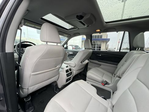 Used 2022 Honda Pilot Elite image 23
