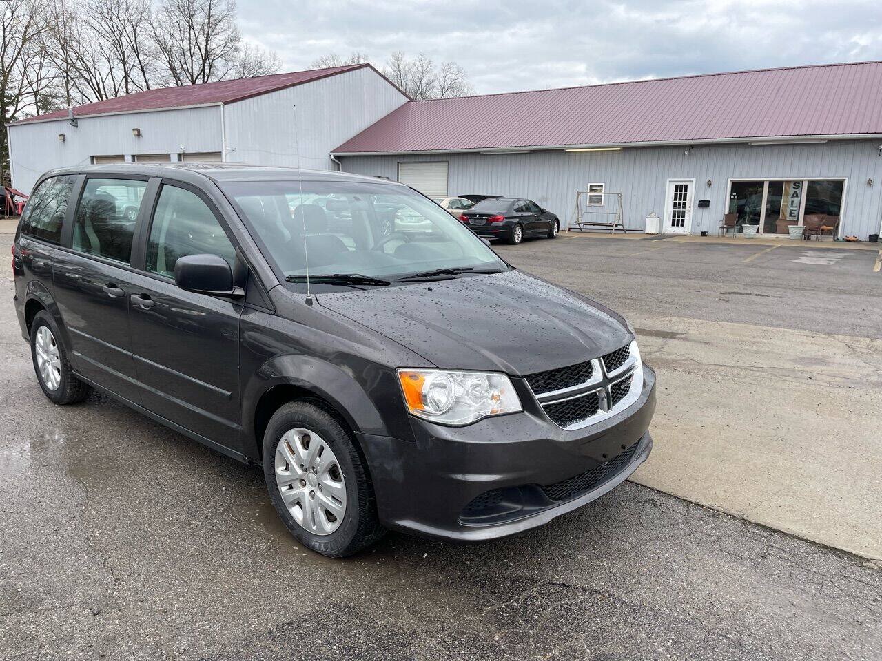 Used 2016 Dodge Grand Caravan American Value Package FWD image 7