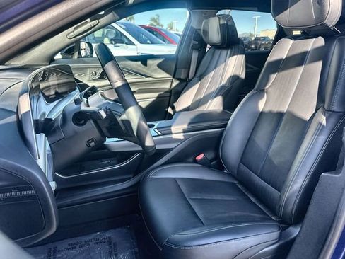 Used 2024 Cadillac Lyriq Sport image 20