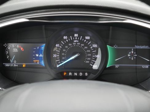 Used 2020 Ford Fusion Titanium image 8