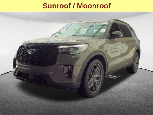Used 2026 Ford Explorer ST-Line w/ ST-Line Street Pack AWD/4WD image 5
