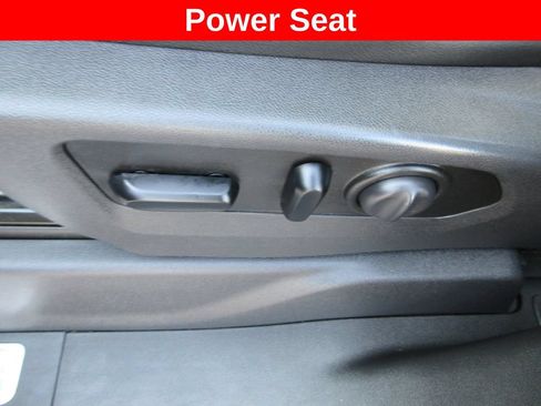 Certified 2019 Chevrolet Silverado 1500 LTZ AWD/4WD image 28