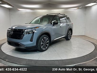 New 2026 Nissan Pathfinder Platinum