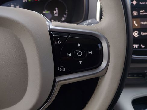 Used 2022 Volvo XC90 T8 Inscription w/ Advanced Package image 25