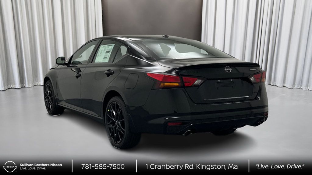 New 2026 Nissan Altima 2.5 SR w/ SR Midnight Edition Package AWD/4WD image 7