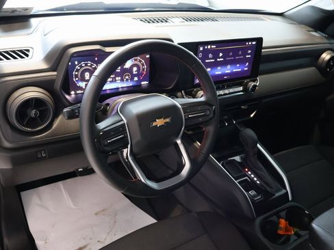 Certified 2025 Chevrolet Colorado W/T w/ WT Custom Package image 22