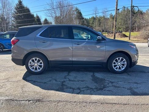 Used 2019 Chevrolet Equinox LT image 8
