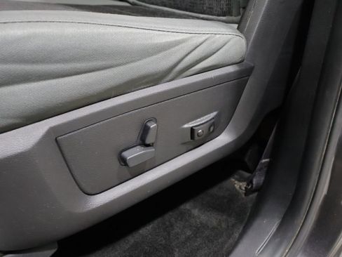 Used 2016 RAM 1500 Big Horn image 12