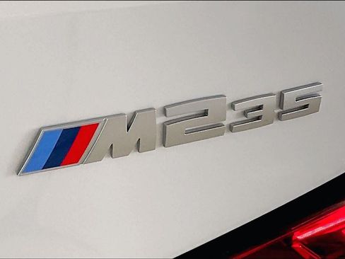 Used 2025 BMW M235i xDrive AWD/4WD image 30