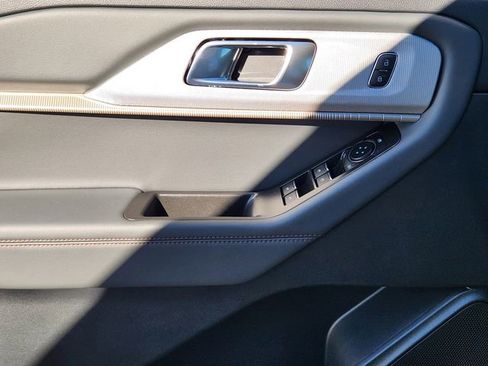 New 2026 Ford Explorer Active w/ Active Comfort Package image 23