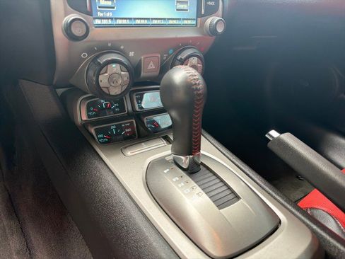 Used 2015 Chevrolet Camaro SS image 23