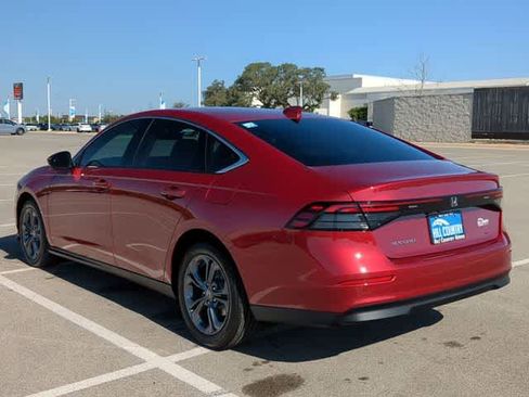 Used 2024 Honda Accord EX image 4