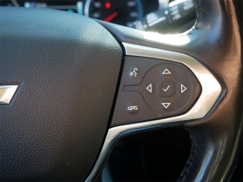 Used 2019 Chevrolet Traverse LT w/ LPO, Floor Liner Package image 27