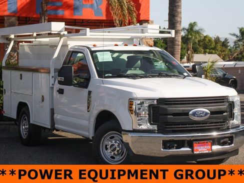 Used 2018 Ford F350 XL w/ Power Equipment Group image 2