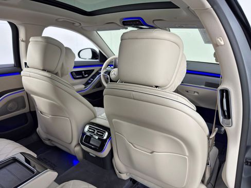 Used 2022 Mercedes-Benz S 580 4MATIC Sedan image 46