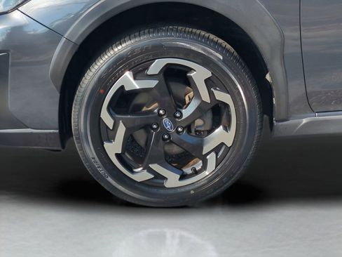 Used 2022 Subaru Crosstrek 2.5i Limited w/ Moonroof Package 2 image 13