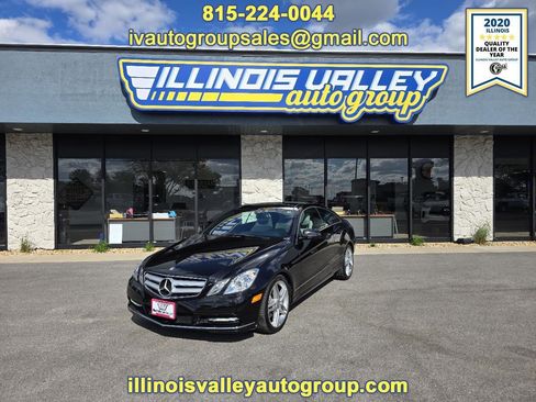 Used 2013 Mercedes-Benz E 350 4MATIC Coupe image 1