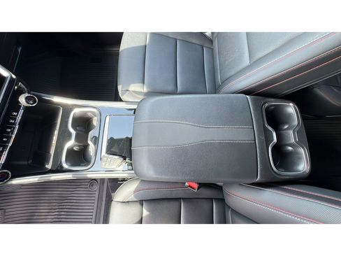 Certified 2024 Chevrolet Traverse Z71 w/ LPO, Floor Liner Package AWD/4WD image 20