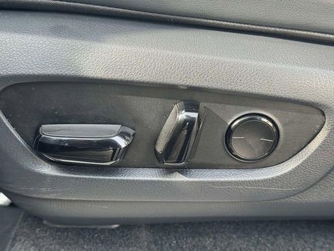 Certified 2024 Lexus GX 550 w/ Accessory Package (Z1) image 25