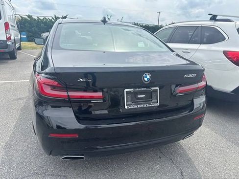 New 2023 BMW 530i xDrive w/ Premium Package AWD/4WD image 9
