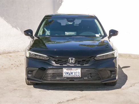 Used 2024 Honda Civic EX-L image 2