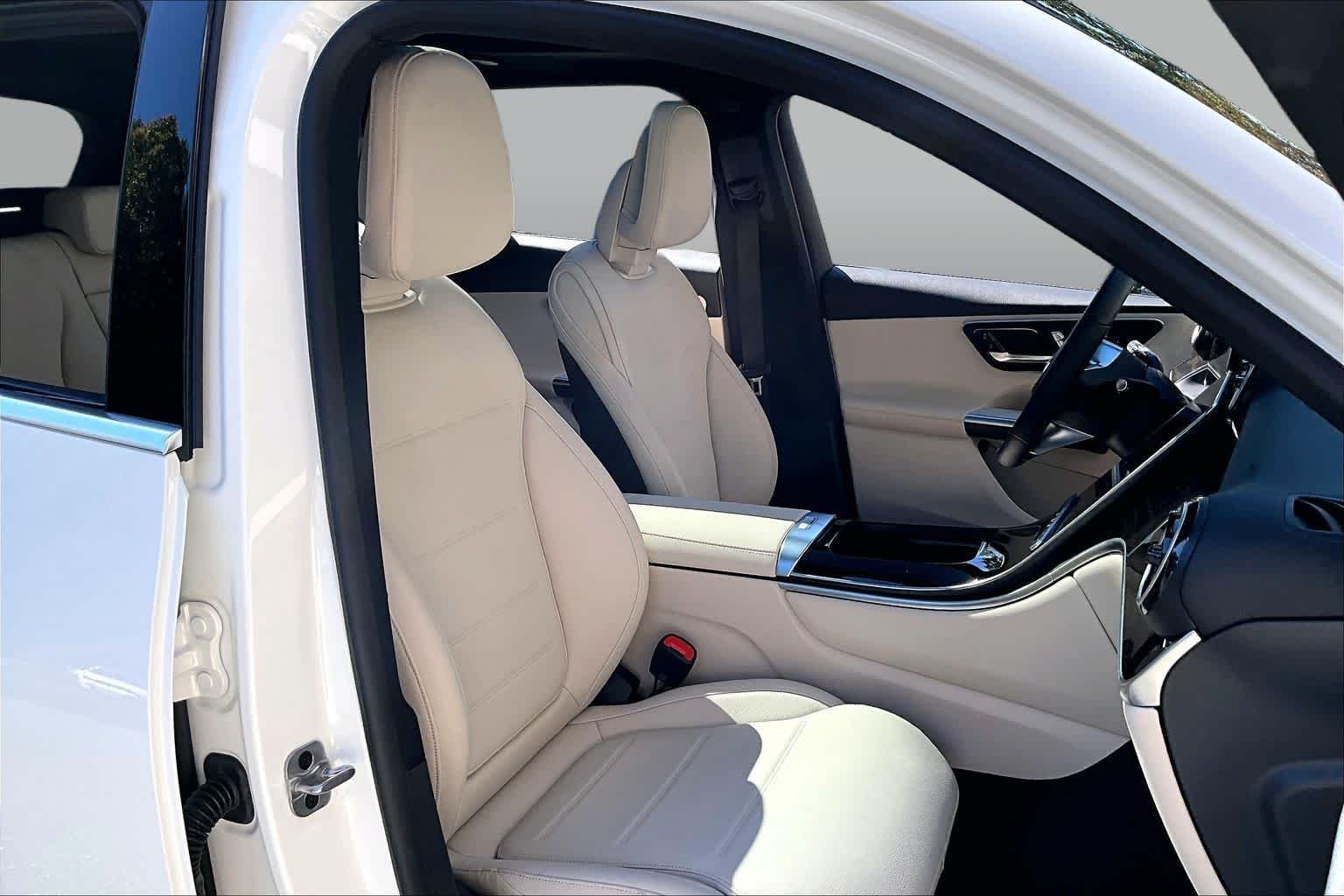 Certified 2026 Mercedes-Benz GLC 300 image 9