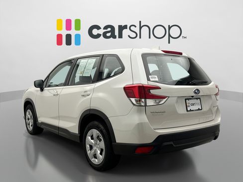 Used 2022 Subaru Forester AWD/4WD image 3