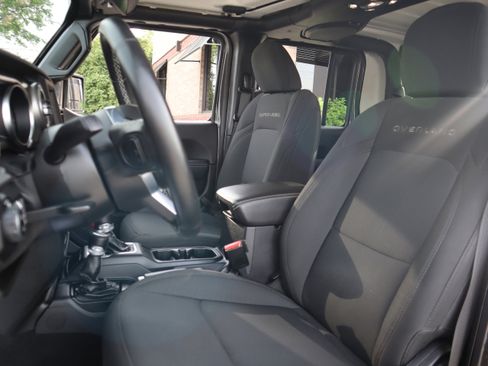 Used 2021 Jeep Gladiator Overland w/ Trailer Tow Package image 26