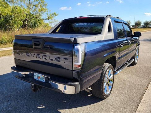 Used 2005 Chevrolet Avalanche LS w/ Preferred Equipment Group image 7