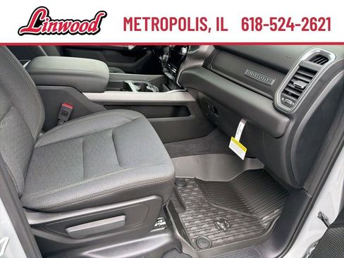New 2026 RAM 1500 Big Horn AWD/4WD image 7