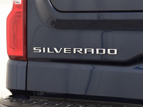 Used 2022 Chevrolet Silverado 1500 High Country w/ High Country Premium Package image 20
