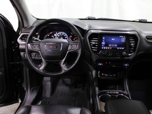 Used 2023 GMC Acadia AT4 w/ Technology Package image 2