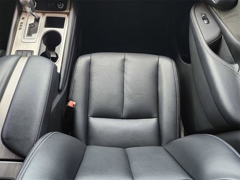 Used 2018 Nissan Murano SL w/ Midnight Edition Package image 13