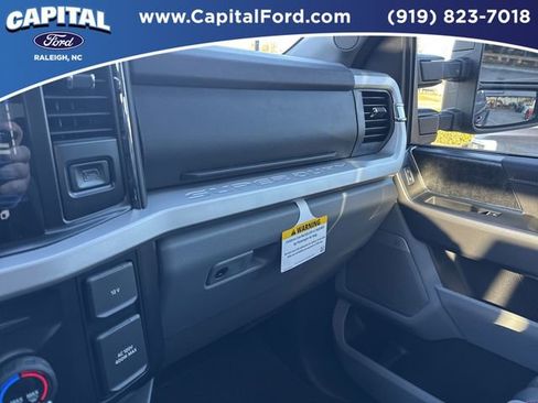 New 2026 Ford F250 XLT w/ XLT Premium Package image 25