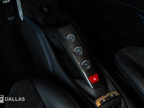 Used 2018 Ferrari 488 Spider RWD image 32